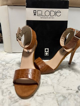 Tacones Elodie Marrones