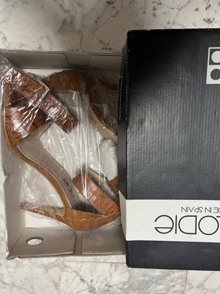 Tacones Elodie Marrones