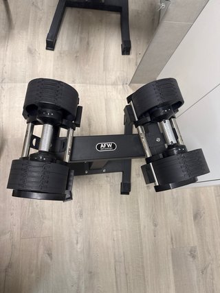 Mancuernas Regulables AFW 2-20kg + Soporte