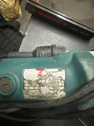 Radial Makita