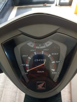 Honda Vision 110 Scooter