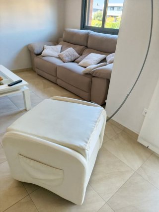 Butaca reclinable polipiel blanca