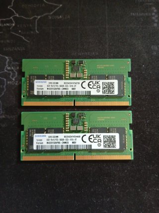 2x Samsung 8 GB DDR5 5600MHz SODIMM