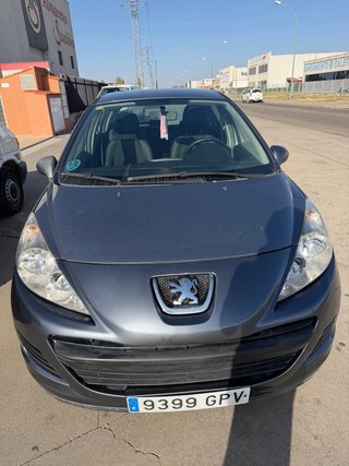 Peugeot 207 2010