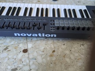 Controlador Novation FLkey 49