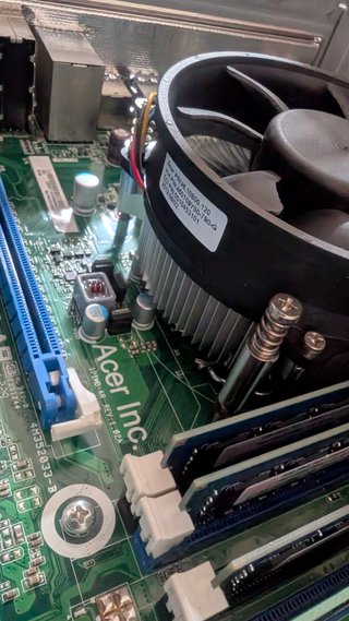 Acer Aspire M1935 - Ordenador de Sobremesa