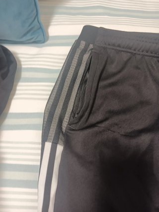 Pantalón chándal niño Adidas Talla 10/12