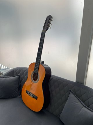 Guitarra Clásica Naranja