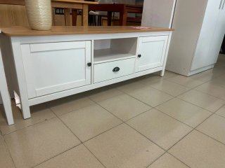 Mueble TV blanco y madera