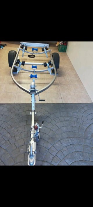 Zodiac semirrígida 3m + motor Suzuki + remolque