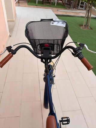 Bicicleta azul B'TWIN buen estado