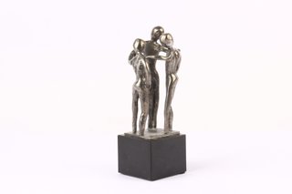 Escultura Peltre "Unión y Trabajo en equipo"