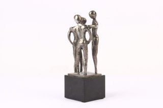 Escultura Peltre "Unión y Trabajo en equipo"