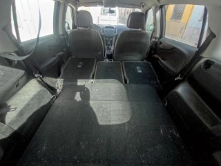 Opel Zafira Tourer 2015