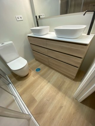 Montaje Muebles de Baño, Grifería y Espejos