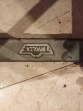 Máquina de escribir Olivetti Línea 98