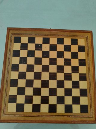 Juego de mesa antiguo Parchís Francés