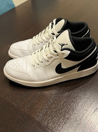 Zapatillas Jordan 1 Low Blancas y Negras