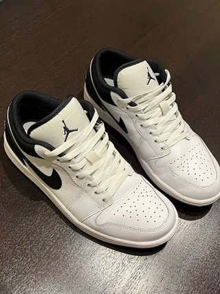Zapatillas Jordan 1 Low Blancas y Negras