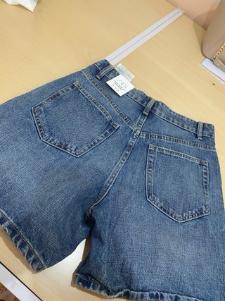 Pantalón corto vaquero Zara Talla 38