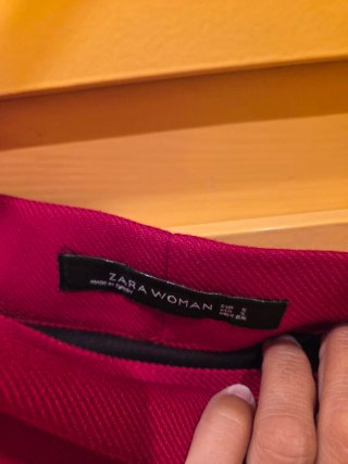 Falda Zara Roja