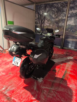 Yamaha MT-09 Tracer
