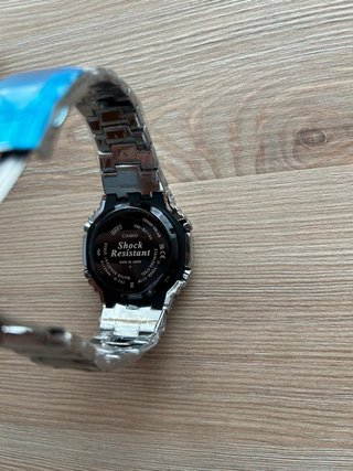 Reloj Casio G-Shock Plata Caja y Docs