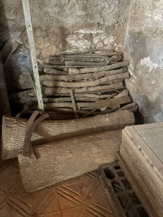 Leña para chimenea o barbacoa