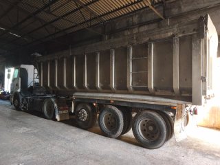 Camión Renault Premium