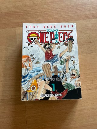 3 libros juveniles, 1 comic y 1 manga