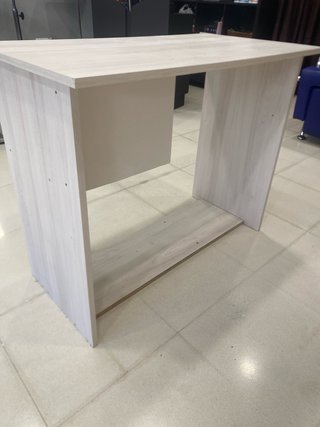 Mesa de escritorio madera beige y gris