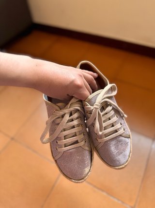 Zapatillas Ballerina Talla 37 Beige y Dorado