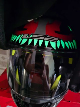 Casco Moto LS2 juvenill Diseño Tiburón