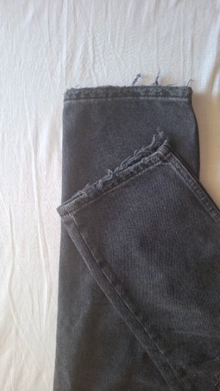 Pantaloni Zara neri strappati  Taglie eu 44