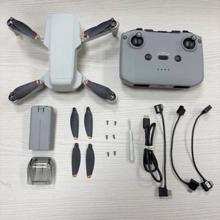 DJI Mini 3 + funda de viaje
