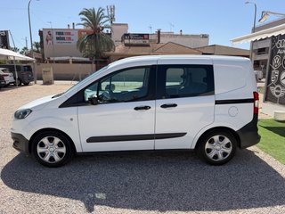Ford Transit Courier 2017