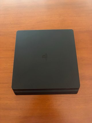 PS4 slim (PlayStation 4) + Juegos
