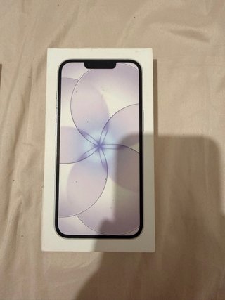 Caja iPhone 17