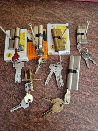 Vombines de seguridad Yale y ISEO 10 euros unidad