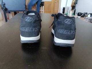 Zapatillas Heelys con Ruedas Negras