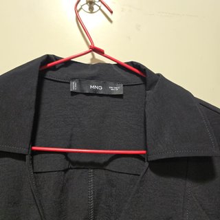 Blusa marca Mango