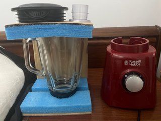 Batidora Russell Hobbs Desire Roja para piezas.