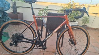 Bicicleta Gravel Megamo Jakar 20- L Marrón 2025