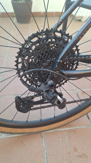 Bicicleta Gravel Megamo Jakar 20- L Marrón 2025