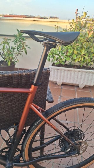 Bicicleta Gravel Megamo Jakar 20- L Marrón 2025
