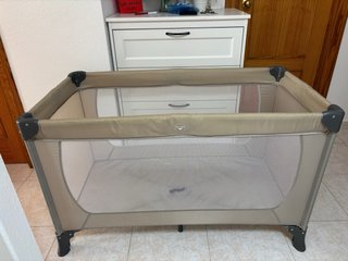 Cuna de viaje plegable Hauck
