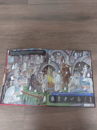Libro infantil de busca y encuentra de Star Wars.