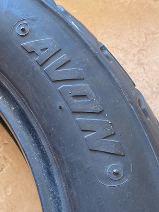 Neumático Moto Custom AVON MT90 130/90  16