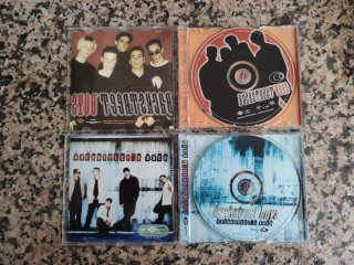 Lote di CD, cassette e VHS dei Backstreet Boys