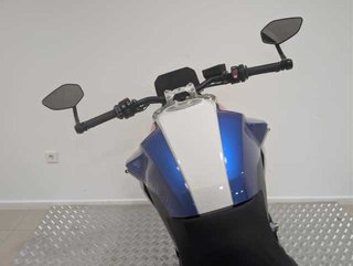 BMW Motorrad F 900 R A2